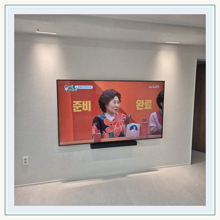 부평구 계양구 서구 가벽 고정상태 확인 관련 설치 참고 사진 3 · 작업 후 흔들림이 생기지 않도록 체결 상태를 확인하는 절차